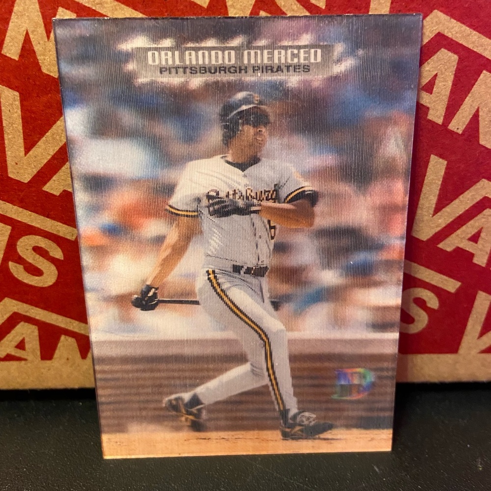 1995 Topps D3 Pittsburgh Pirates Baseball Card #57 Orlando Merced card